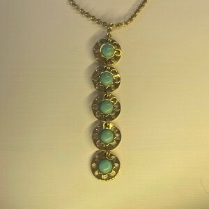 Elegant Gold and Turquoise Pendant Necklace